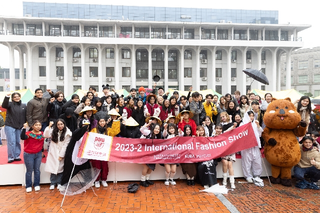 International Students Show Off Their Talent at the 2023 ISF Tal... 대표 이미지